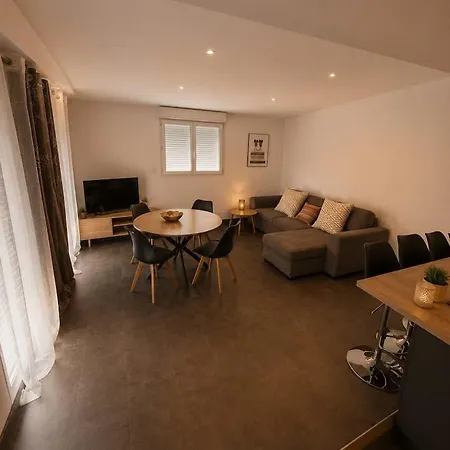 Appartement à 150m Des Plages